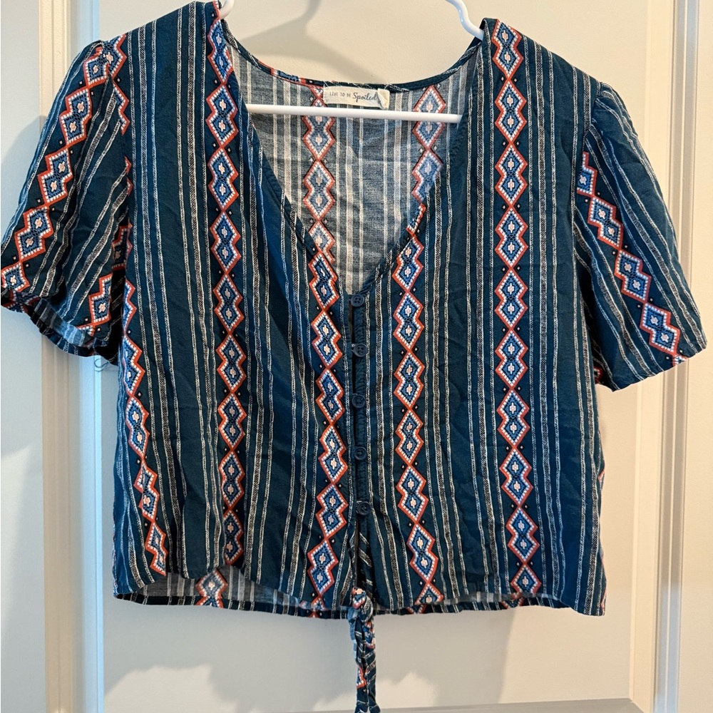 NWOT Boho Striped V-Neck tie front Top